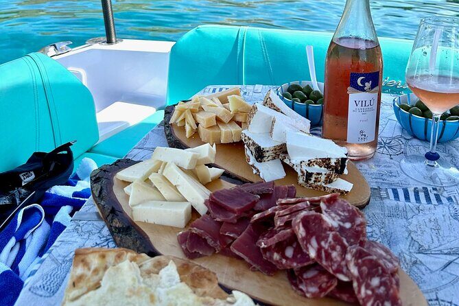 8 Hours Excursion in the Gulf of Olbia with aperitif+lunch included - Figarolo and Cala Moresca: where you’ll decide how hard to snorkel