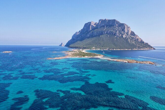8 Hours Excursion in the Gulf of Olbia with aperitif+lunch included - Meeting at MOYS and planning your arrival with less stress