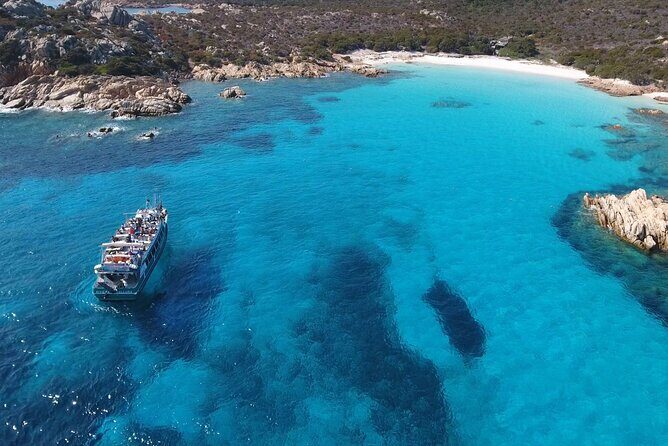 A day excursion to La Maddalena - How this day trip from Palau to La Maddalena really works