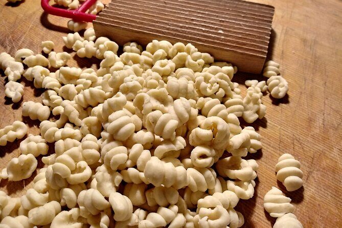 Alghero Home Cooking Pasta Class at a Farmhouse with Wine - Wine of their production: why it’s included