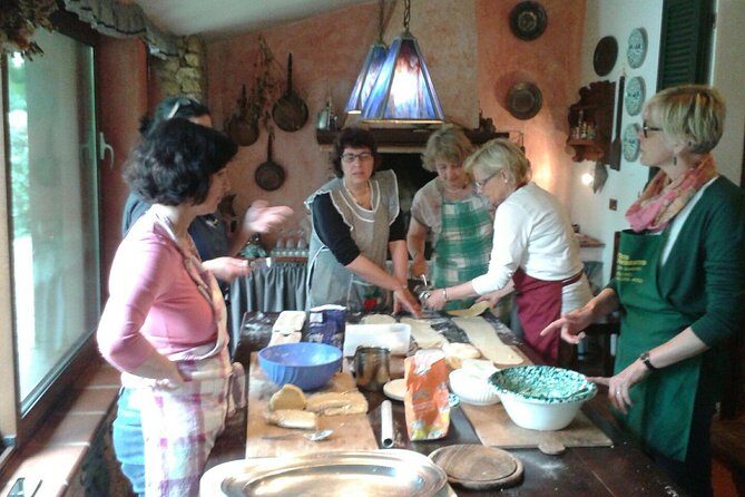Alghero Home Cooking Pasta Class at a Farmhouse with Wine - Price and value: what you’re paying for at $131.82
