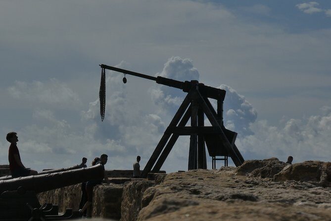 Alghero: walking tour with bilingual local guide - Small group dynamics: how to make the most of a 90-minute window