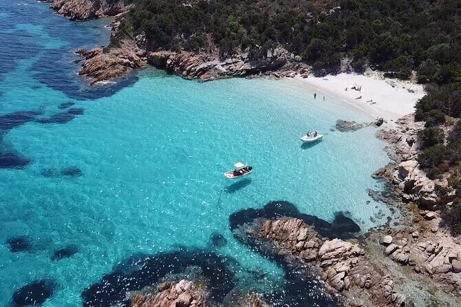 All inclusive private tour in the Archipelago of La Maddalena - Santo Stefano and Caprera: the variable hour(s) that can shape your day