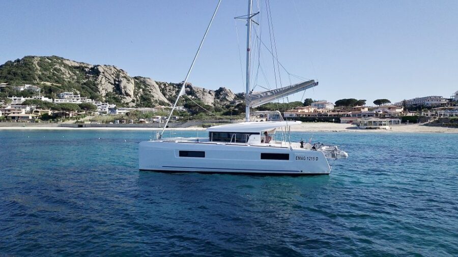 Archipelago di La Maddalena: Catamaran Tour Full day-Lunch - Sailing segments 4 and 6: quick transfers that keep momentum