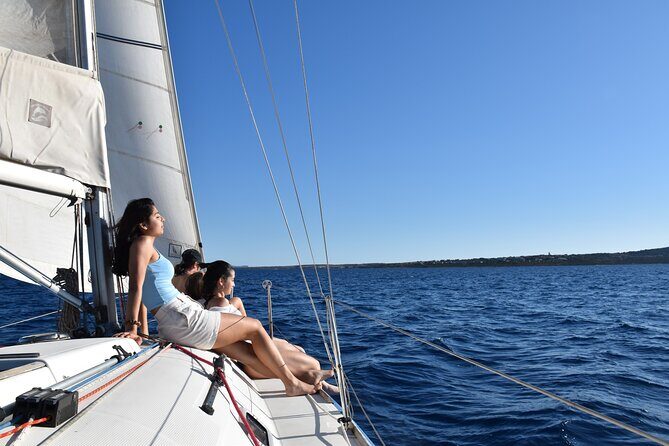 Asinara sailing experience among the coves of the island - How the itinerary actually moves: land stop, then three swim breaks
