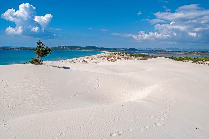 Beach Tour Porto Pino and Piscinnì - Porto Pino + Piscinnì: the day’s core idea