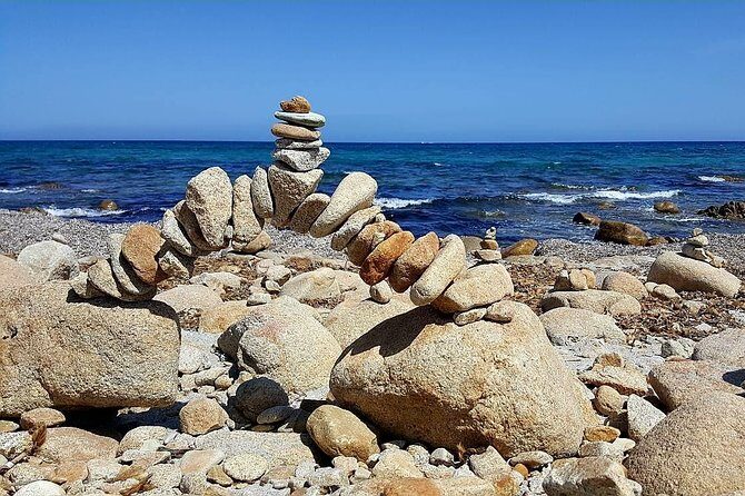 Biderosa and Capo Comino Beach Tour - Getting There at 8:30: Pickup, Group Size, and Mobile Tickets