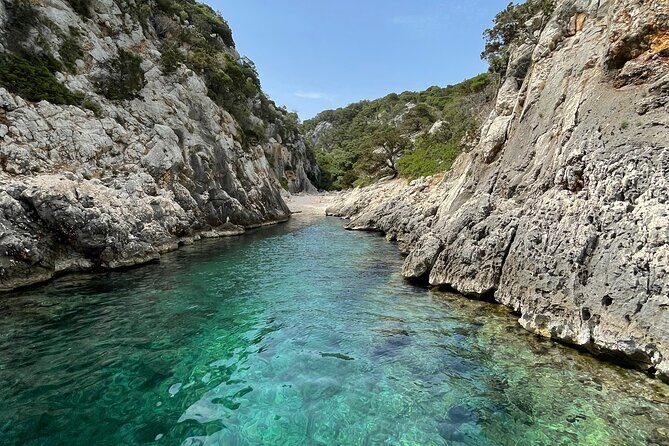 Boat Trip: Grotta del Fico, Cala Mariolu, Gabbiani & Biriala - Piscine di Venere and Cala Goloritze: Quick Anchor Swims With Big Visual Payoff