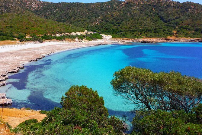 Cagliari: Amazing Jeep Private Tour of Sardinia's Hidden Beaches from Chia - Faro di Capo Spartivento: A Lighthouse Stop That’s More Than a View