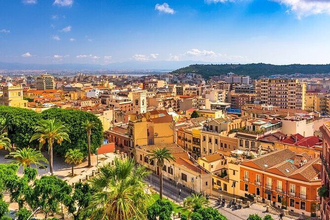 Cagliari Must-see Attractions Walking Tour With A Guide - Meeting at Via Costituzione and How the Route Stays Simple