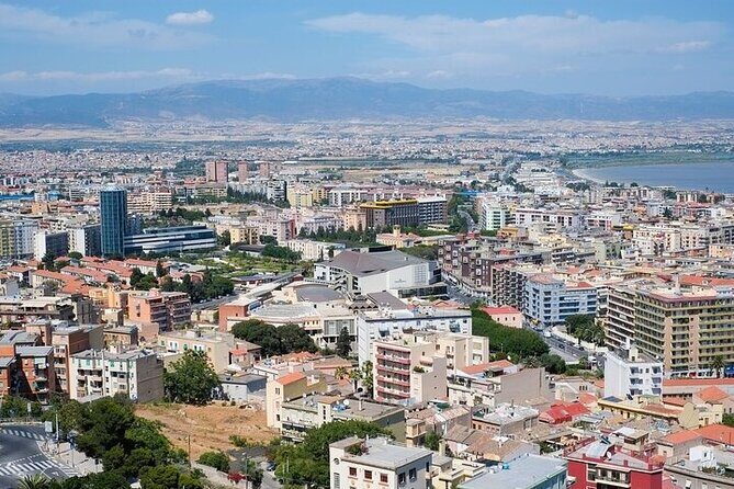 Cagliari Must-see Attractions Walking Tour With A Guide - Quartiere Castello: Cobblestones, Fortified Views, and the Hill Feel