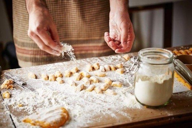 Cagliari Private Shore Excursion: Traditional Cooking Class with Lunch - Key Points You’ll Care About
