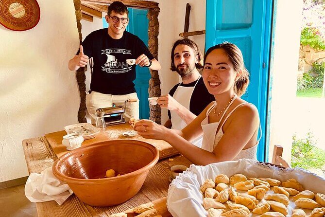 Cagliari Private Shore Excursion: Traditional Cooking Class with Lunch - Price and Value: Why $273.44 Can Make Sense