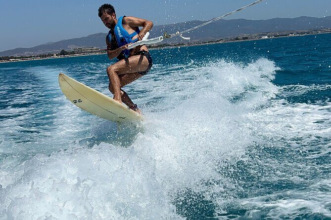Cagliari: Wakeboard and watergames in the Gulf of Angels! - Instructors Andrea, Alessandra, and Gio: how they teach without fuss