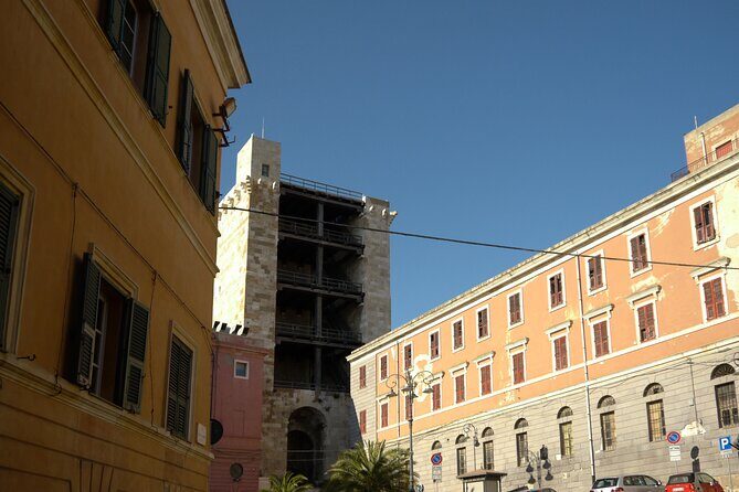 Cagliari Walking tour - Stop 1: Cattedrale di Santa Cecilia and the Martyrs’ Crypt