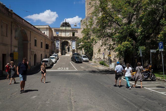Cagliari Walking Tour: A Walk Through the Ancient Districts - Stop 1: Cattedrale di Santa Cecilia inside visit (and why it’s worth the time)