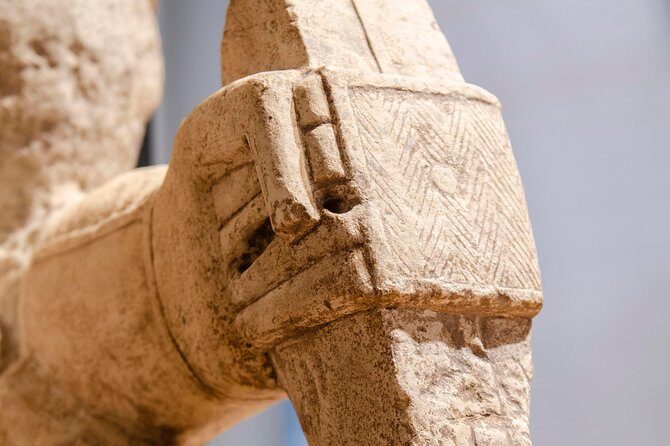 Castello Walking tour and the Giants of Mont'e Prama - Santa Cecilia Cathedral: what to watch for (and what costs extra)