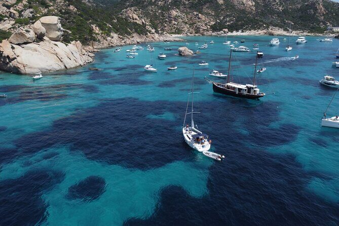 Daily excursions on a sailing boat, Maddalena Archipelago - A sailing day through the Maddalena Archipelago, without the crowds