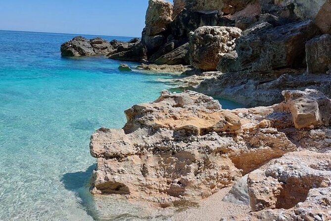 Dinghy tour Cala Goloritze Mariolu Biriala and Grotta del Fico - Snorkel kits, water, and what to bring to stay comfortable