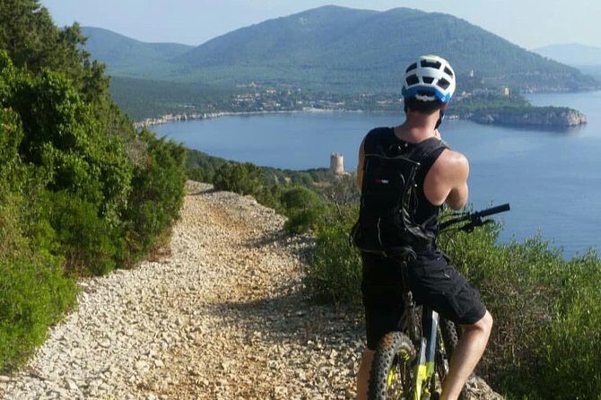 E-bike Excursion at Natural Park of Porto Conte - Punta Giglio - E-MTB Adventure - Bikes, difficulty, and who this ride suits best