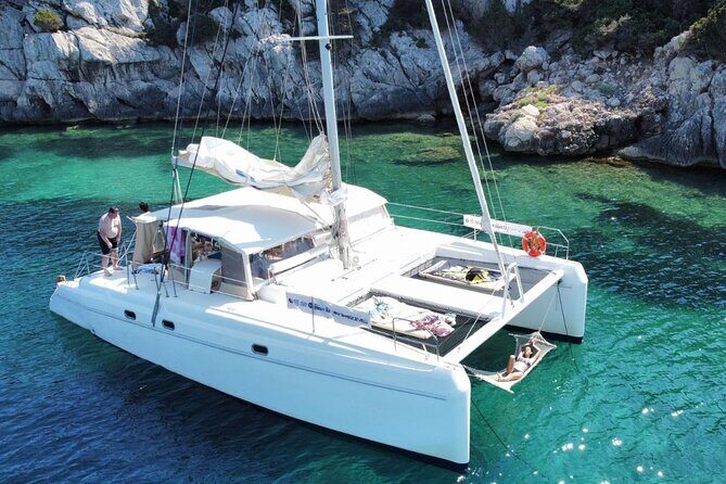Full day Catamaran cruise in Porto Conte Natural Park - Quick take: what makes this catamaran day work
