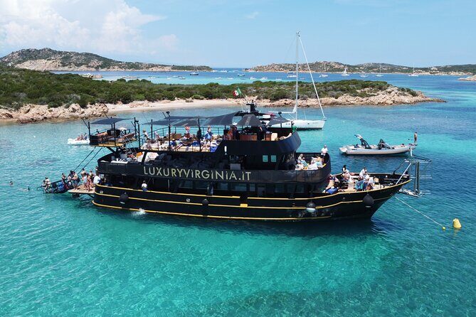 Full day private archipelago tour in La Maddalena - Morning start from Cannigione and what to expect on board