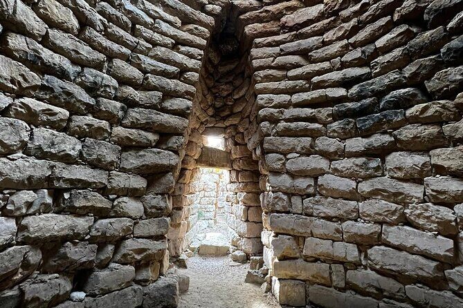 Half-day Tour to the Nuraghe Piscu - Getting There: Air-Conditioned Pickup at Viale la Plaia