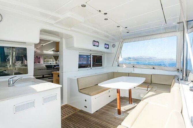 Luxury catamaran from Porto Rafael-Palau to the Maddalena Archipelago - Key highlights at a glance