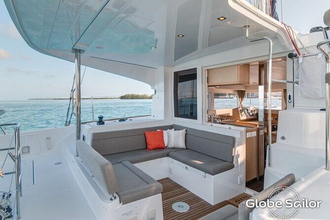 Luxury Catamaran in the Maddalena Archipelago from PALAU - Crew and onboard vibe: explanations that make the scenery stick