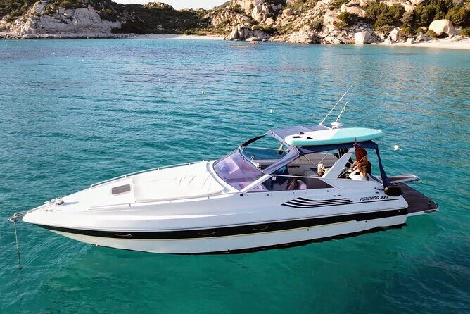 Private Boat Tour of the Archipelago of La Maddalena West Side - The boat setup: comfort that actually matters for 7 hours