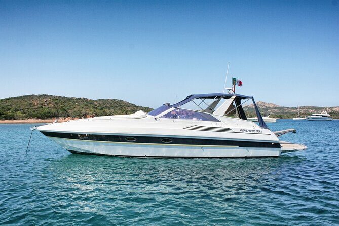 Private Boat Tour of the Archipelago of La Maddalena West Side - Captain Carlo and the pace: how the day stays fun