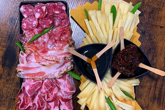 Private local Food and Wine tasting - Buying your way into souvenirs: gifts, bottles, and cork platters