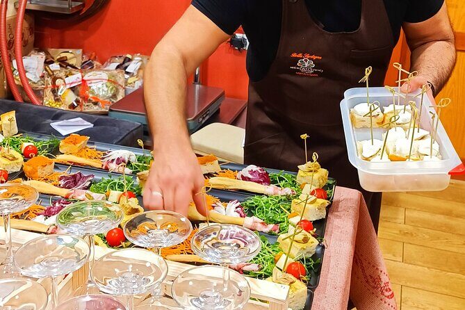 Private local Food and Wine tasting - Enoteca & Bottega BinuShop: the setting that keeps things personal