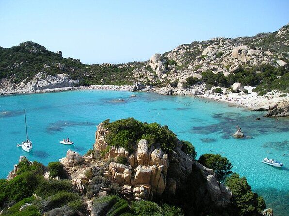 Sailboat tour from PALAU to the Maddalena Archipelago. - Key points that matter