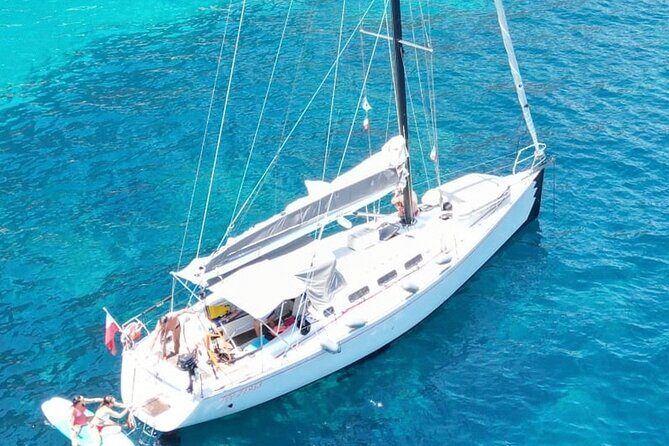 Sailing boat excursion in the Gulf of Orosei in Sardinia - On-board comfort: showers, toilet, SUP, tender, and drinks