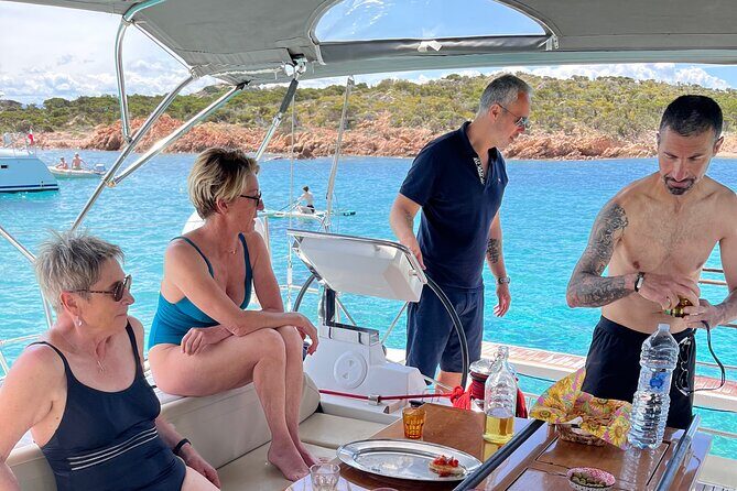 Sailing boat tour in the La Maddalena archipelago - Crew care and the small-group feel (Monica, Carlo, Alberto)