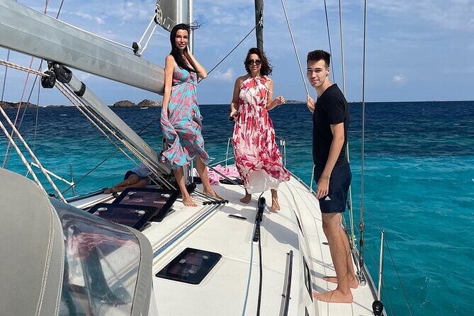 Sailing boat tour in the Maddalena Archipelago - Boat Size and Group Comfort: What “Max 14” Really Means