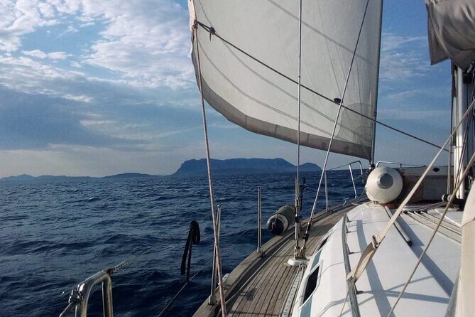 Sailing Boat Tour Locations in the Gulf of Cagliari - The Golfo degli Angeli stop: what you actually do for that hour