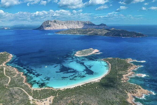 San Teodoro: Mini Tour of the Tavolara Archipelago - Getting to Porto Turistico San Teodoro without stress