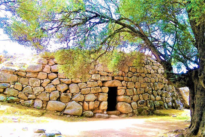Small Group Tour - Tempio Pausania, Luras, The Gallura County- SARDINIA - ITALY - The guide factor: lively storytelling makes the stops stick